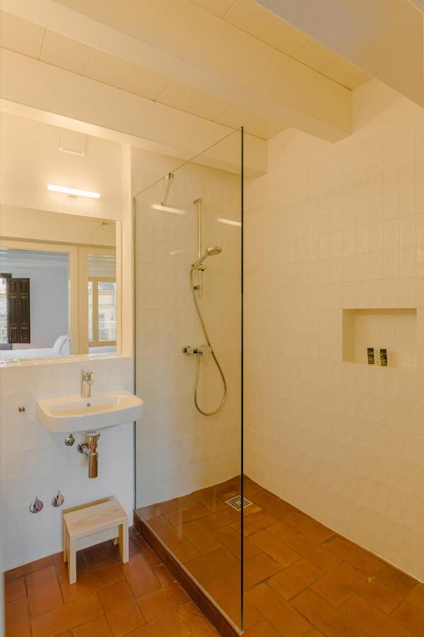 Flateli Santa Clara 22 Apartment Girona Bagian luar foto