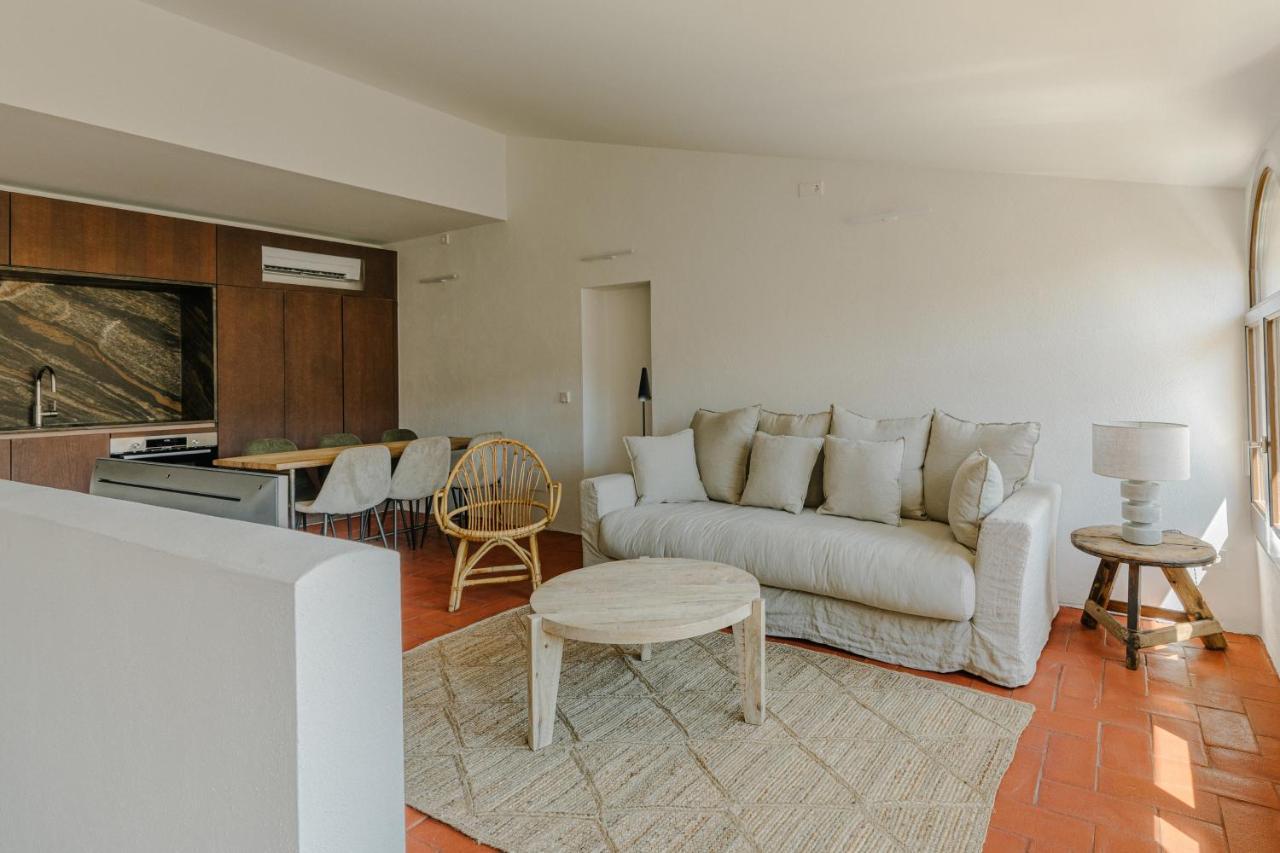 Flateli Santa Clara 22 Apartment Girona Bagian luar foto